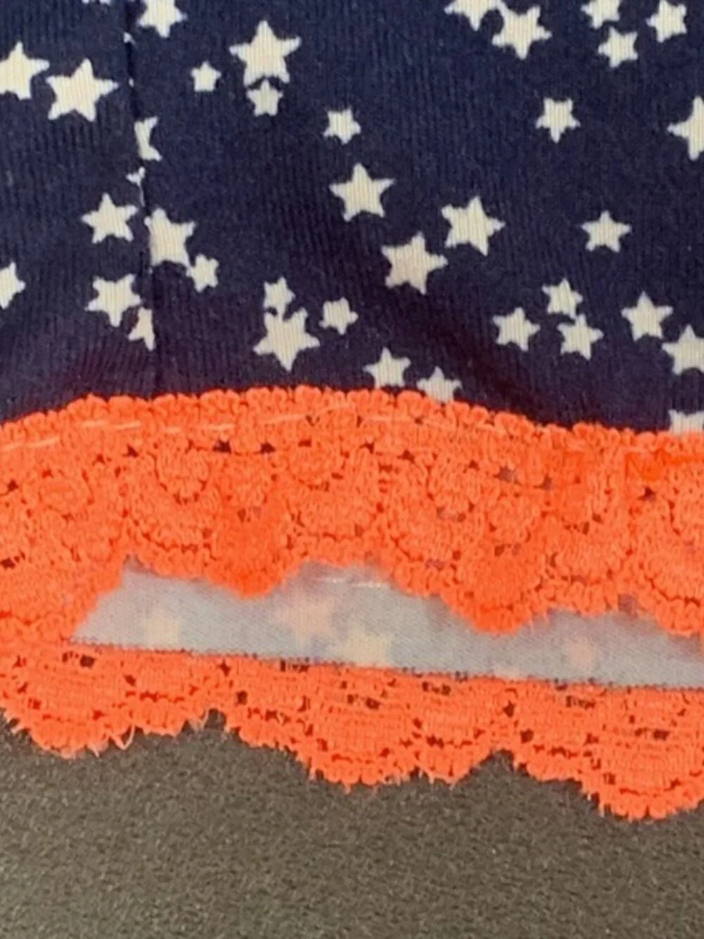 Emme Jordan 2 Piece Pajama Set Camisole & Pants Womens Size M Navy Stars Orange